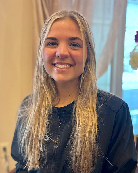 Emma---Hygienist